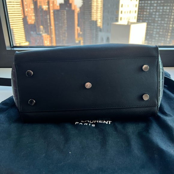 Saint Laurent YSL Women Downtown Small Cabas Smooth Crocodile Embossed - Picture 4 of 7